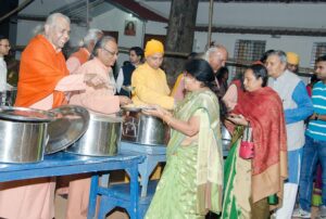 Monks serve prasad, Ranchi.