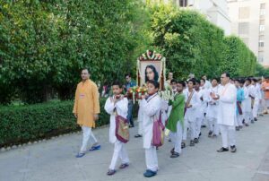 शिविर के अंतिम दिन की शुरुआत प्रभात फेरी से।