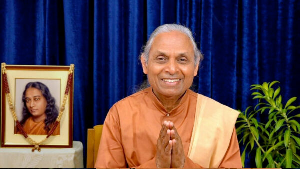 Principles of Effective Prayer by Swami Smaranananda Giri
