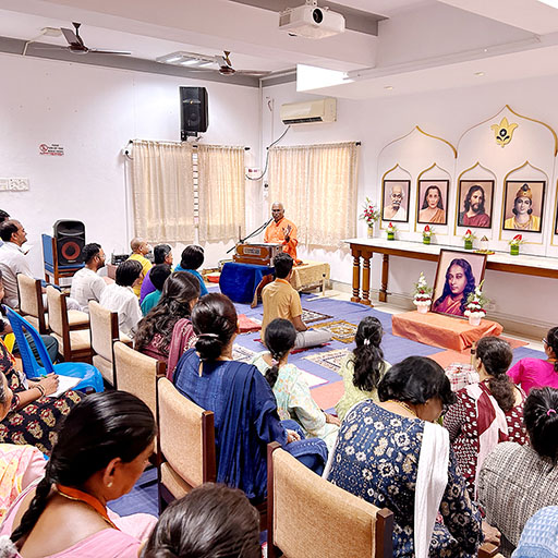 YSS-Chennai-Ashram-Dhyana-Mandir-Meditation-Gardens-Section