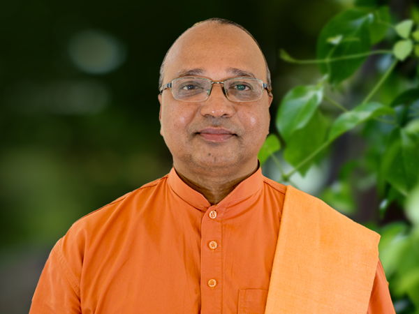 Swami Ishwarananda Giri