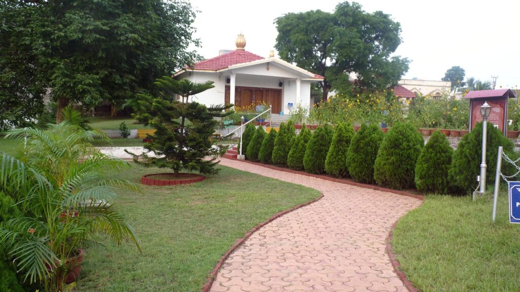YSS Dihika Retreat Pathways