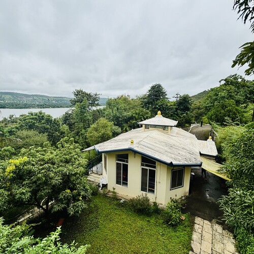 Pune Retreat Environment