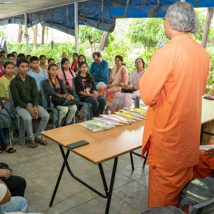 YSS Noida Ashram – Charitable Activities