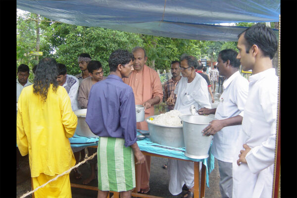 Palpara_Flood_relief_july08_76_76