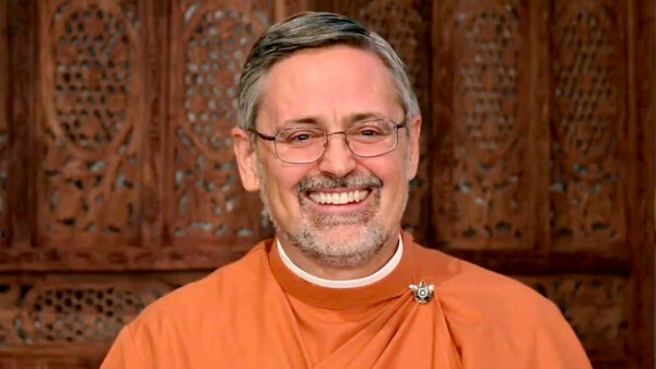 Ways to Conquer Fear by Swami Saralananda Giri