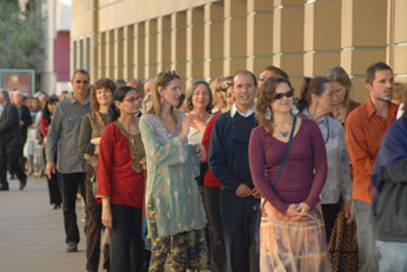 Devotees queuing at Daya Mata memorial service