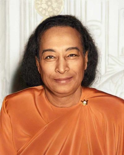 Paramahansa-Yoganandas-Far-Seeing-Wisdom-for-Humanity Paramahansa-Yoganandas-Far-Seeing-Wisdom-for-Humanity